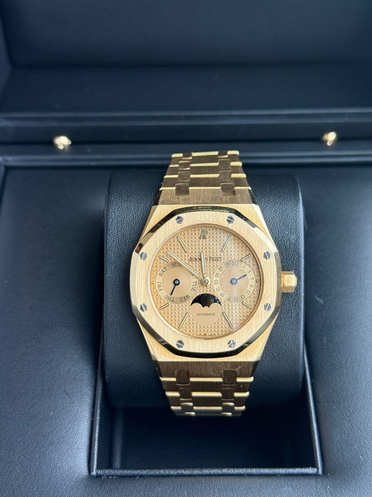 Audemars Piguet Royal Oak — Or jaune, phase de lune