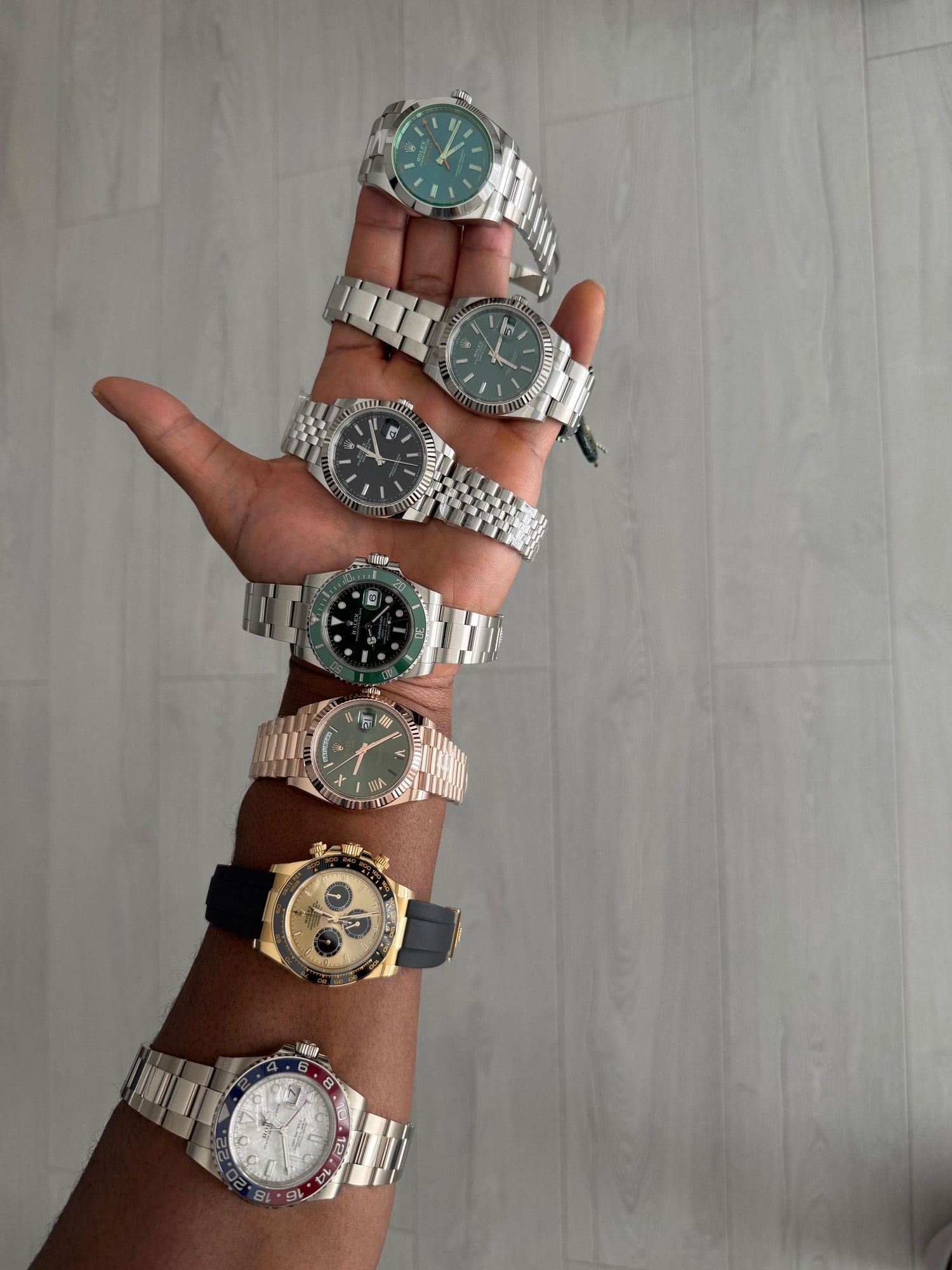 Pièce disponible — BR Luxury Watches